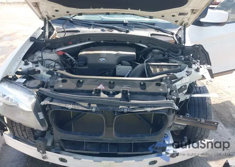 2014 BMW X3 xDrive28I z USA, uszkodzony, nr VIN 5UXWX9C58E0D42399